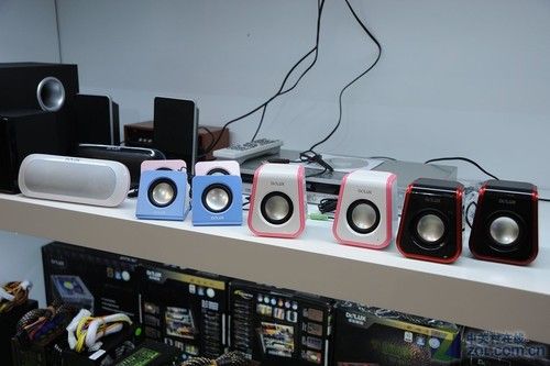 2011香港電子展 多彩創意化電子產品展示新風尚